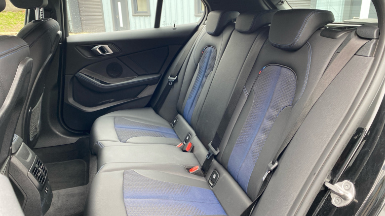 BMW 1 Series 118i M Sport 5dr Step Auto Petrol Hatchback